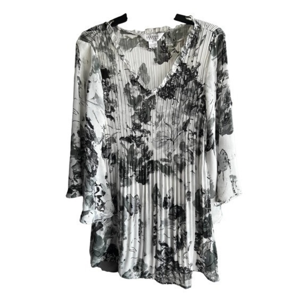 Allison Taylor NWOT size M sheer tunic blouse